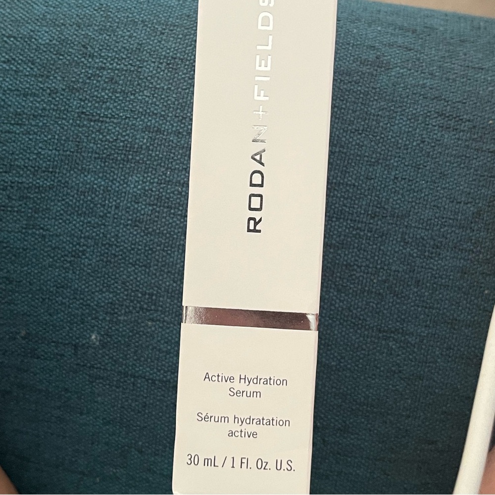 rodan and fields active hydration serum never used and never opened 1 oz